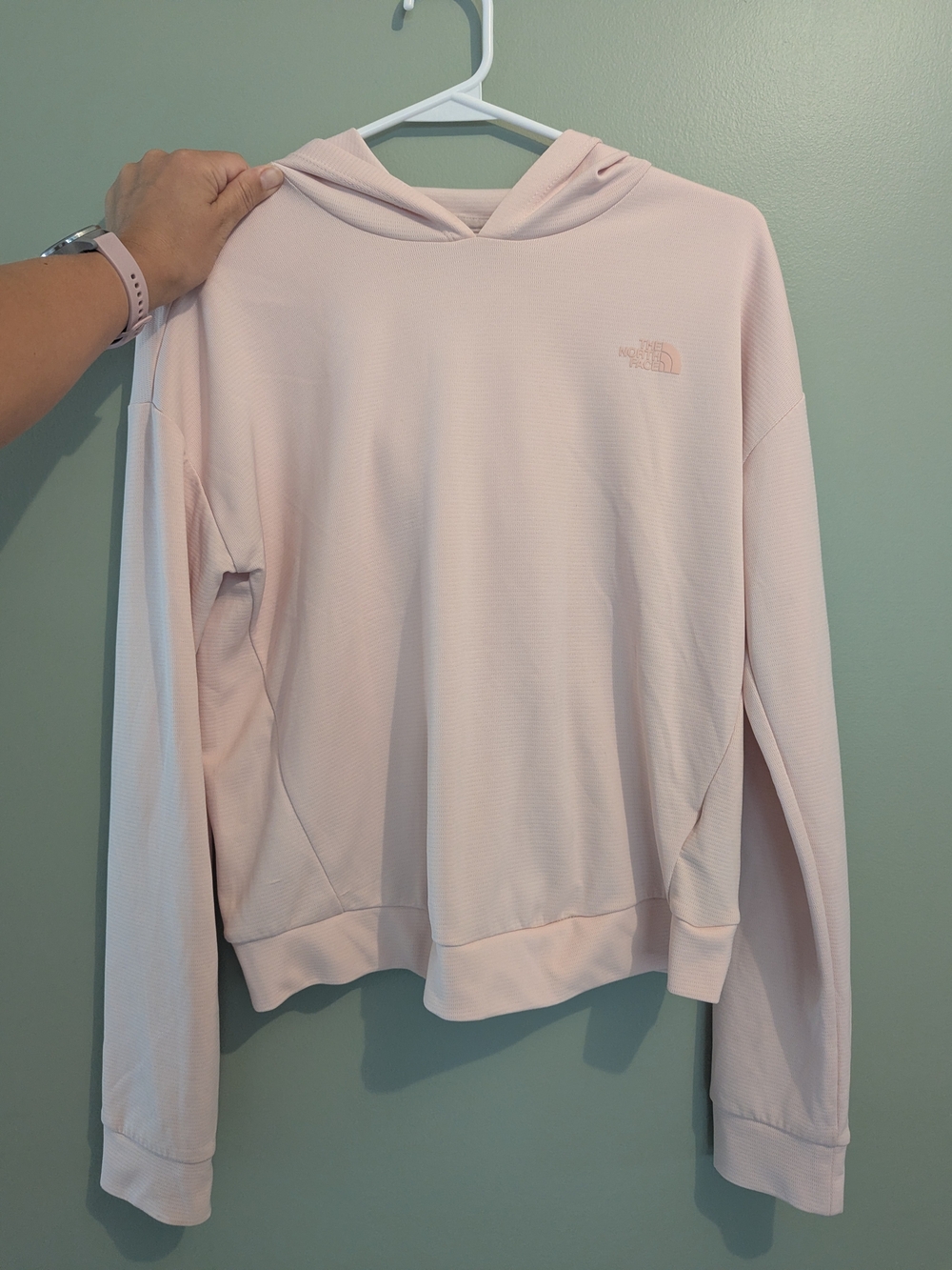 The North Face Women’s Pale Pink Sun Shirt With Hood Medium